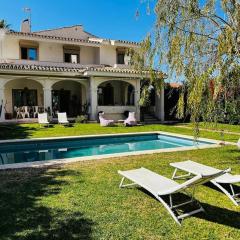 Villa de lujo en playamar