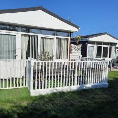 Family Tides-Chapel Saint Leonards