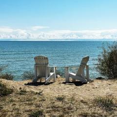 A Glorious Getaway Sheboygan - Blue Harbor Condo