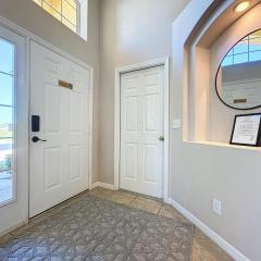 Five Star Home Private Pool & Jaccuzzi*Free Wi-Fi*