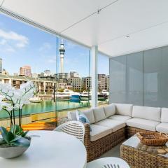 Beautiful harbour view apartment