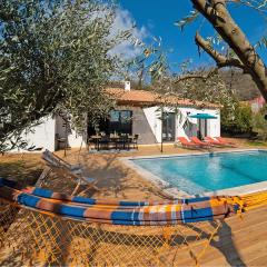 Villa Ticka - Comfy villa avec piscine chauffée