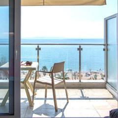 Breathtaking seaview studio in Athenian Riviera