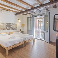 Las Ramblas, comfort in BCN for 8 persons