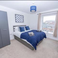 1 Bed Flat - Sleeps 2 - Parking - Wifi