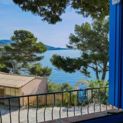 Maison bord de mer vue exceptionnelle avec accès privé