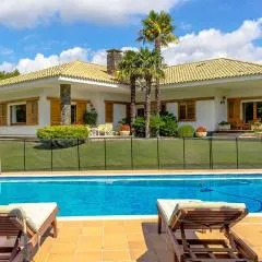 Picturesque Costa Brava Countryside Villa