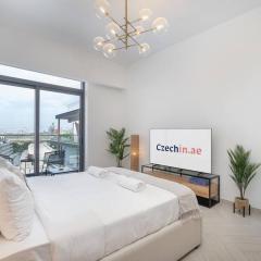 New Listing * Pool & Marina Skyline View * TOP Amenities