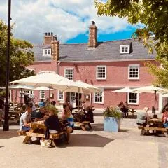Kings Arms Hotel