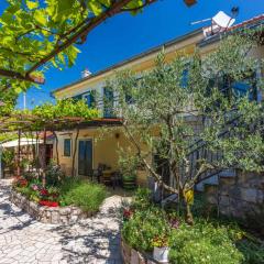 Holiday home in Grizane 43088