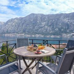 Sea view apartment in Kotor Bay