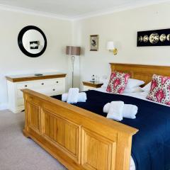The Boatside Inn - Quilters - Super King Ensuite