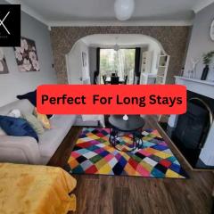 Perfect for Long Stays Business & Family Guests In Droylsden ,Sleeps 6!