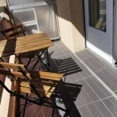 S Ruf studio climatisé parking gratuit balcon