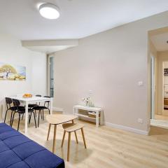 108-Cozy apartment in Republique