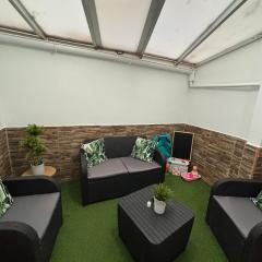 APARTAMENT SARDINA NEAR THE BEACH WITH POOL AND WIFI e