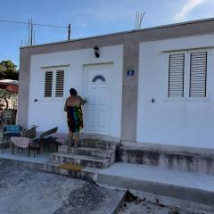 Holiday house with a parking space Cove Piskera, Solta - 21775