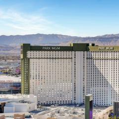 MGM Signature-29-617 F1 Track & Strip View Balcony