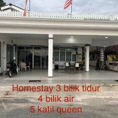 Kesuma Homestay Pantai Murni