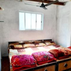 Ujjain Yatri Niwas Homestay