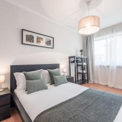 GuestReady - Terracota Bureau