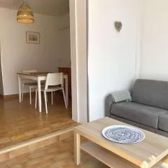 Grand T1 climatisé avec garage privatif proche des Thermes - Terrasse ensoleillée - FR-1-553-52
