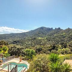 Awesome Home In Fréjus With Kitchen