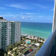 Ocean view 1 bedroom in Hollywood