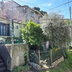 Il melograno la casetta nel verde
