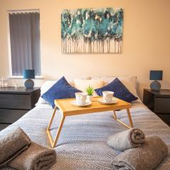 2 bedroom APT Eastbourne, Garden, Central, Contractors welcome