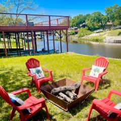 Cozy Waterfront Home on Lake LBJ with Boat Slip & Sun Deck!
