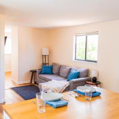 Sun-Drenched 1BR Apt - 5min walk to Beach