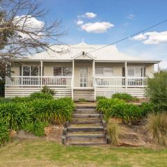 Killarney Coastal Cottage