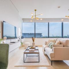 Expansive Studio at Sky Gardens, DIFC by Deluxe Holiday Homes