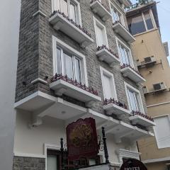 Hotel Naren Villa