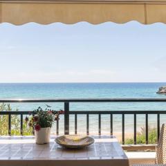 Beachfront balcony Marinas Home 2 New Era in Holidays