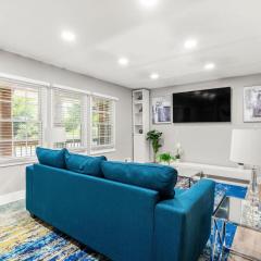 Stylish and contemporary residence with a spacious backyard in proximity to the airport.