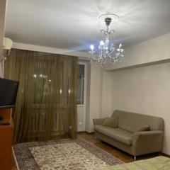 Уютная квартира в удобном месте-Cozy apartment near the historical center