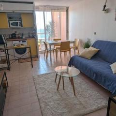 Studio cosy vue et front de mer