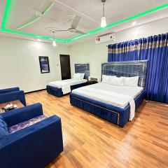 Decent Lodge Guest House