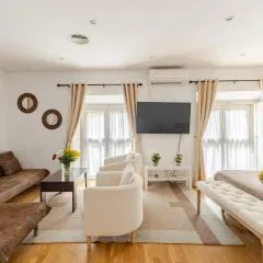 MAD COCO Aparts & Suites Sol Temporada