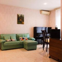 Warm Apartment Near Vatican City