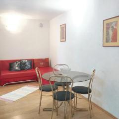 Cosy Apartment in Vir with Terrace