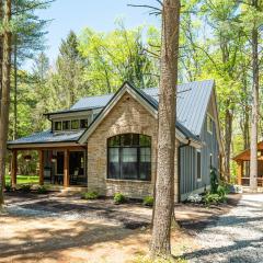 West Oak - hot tub, boat slip, outdoor fireplace