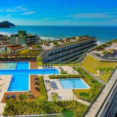 Resort frente ao mar apto 1222 DNA Praia Grande