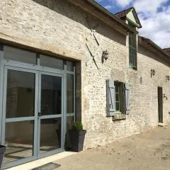 Grande maison familiale avec jardin clos, ping-pong et proche châteaux UNESCO - FR-1-491-402