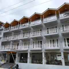 Hotel Hyacinth, Manali