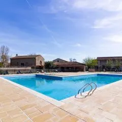 Le Jouarres - Appt climatisé avec piscine partagée