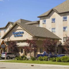 데이즈 인 & 스위트 웨스트 에드먼턴(Days Inn & Suites by Wyndham West Edmonton)