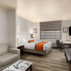 Hotel Marguerite South Anaheim - Garden Grove, Trademark Collection by Wyndham